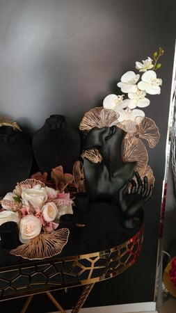 طاولة شبكة الفخامة .