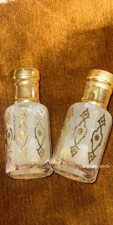 دهن مسك بالعنبر الازرق