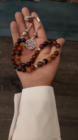 سبحة حجر طبيعي عقيق شجيري
