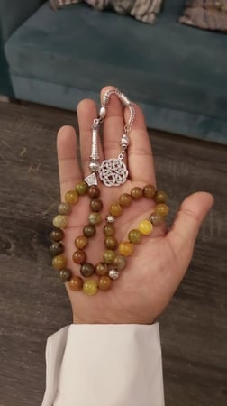 سبحة حجر طبيعي Jadeite  اليشمك