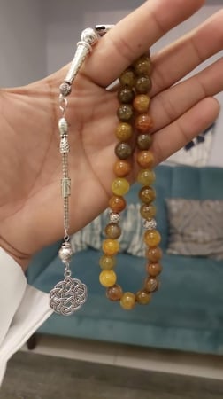 سبحة حجر طبيعي Jadeite  اليشمك