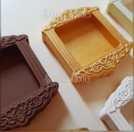 E912 برواز بزخارف انيقه مربع كيرف