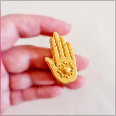 كفوف حنا عدد ٨ فتحات ( سيلكون )