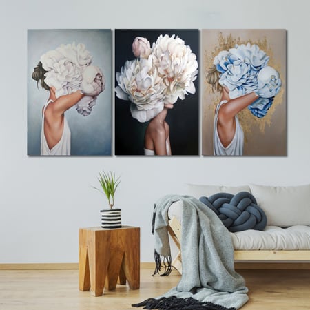 ثلاث لوحات قماشية مودرن