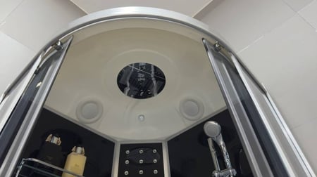 كبينة شاور بخار  ابيض 90*90 سم