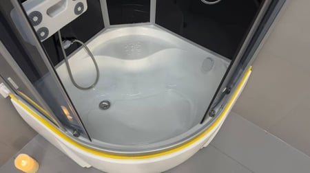 كبينة شاور بخار  ابيض 90*90 سم