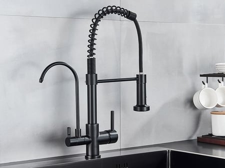 خلاط مطبخ مع بزبوز فلتر الماني اسود سستة