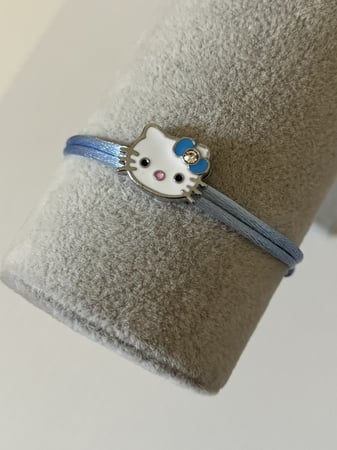 اسوارة هيلو كيتي سماويه