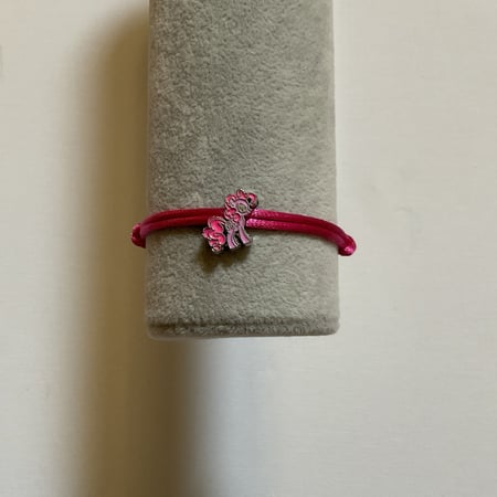 اسوارة بينكي باي