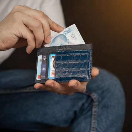 محفظة جلد طبيعي