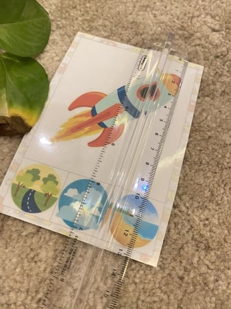 بطاقات انواع المواصلات ، نشاط ادراكي مناسب لوحدة المواصلات او مفهوم انواع المواصلات ( يحتوي على 8 بطاقات طباعة ملونة ومغلفة حرارياً + مشبك خشبي حجم كبير )