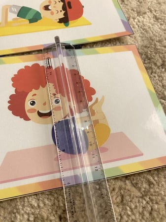 لوحة الرقصات الرياضية مناسبة في منطقة الإيقاع والحركة او ركن الرياضة ( تحوي ستة بطاقات مقاسa5 طباعة ملونة ومغلفة حراريًا )