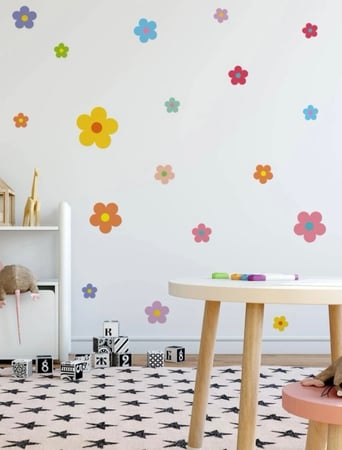 ملصق حائط بجودة عالية ورود ملونة بمقاسات متعددة ( 18 قطعة ) مناسبة لتزيين الباب او الجدار عدة قطع