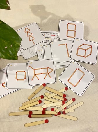 لعبة إدراكية اعواد الثقاب ( 20 عود ثقاب + 30 بطاقة واكثر من 40 صورة مقاس 9*8 سم ) ..