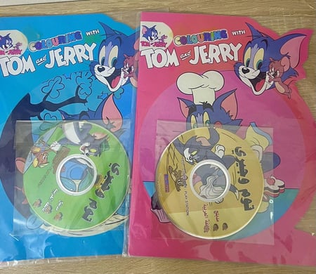 نادر جدا/ مجموعة كتب تلوين توم وجيري مع VCD توم وجيري اصدار2007