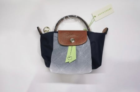 Longchamp- مايكرو- عدة اللوان بالخيارات
