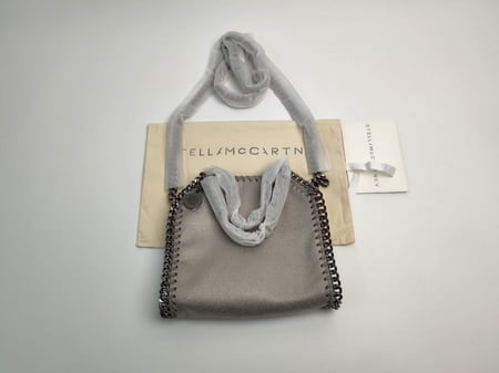 رمادي غامق- ستيلا مكارتني-Stella McCartney Falabella