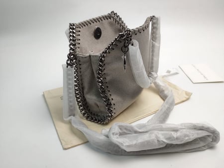 رمادي غامق- ستيلا مكارتني-Stella McCartney Falabella
