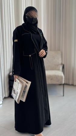 بليزر رسمي كريب سيراميك مبطن حرير مع دق انيق بياقه وقصه فالظهر