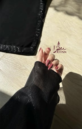 عبايه فخمه لمسة من الفخامة والأناقة في كل خطوة