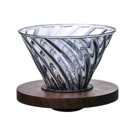 طقم V60 زجاجي دخاني بشكل هرمي مخطط 01