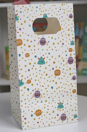 كيس توزيعات فارغ عدد 1 اختر اللون