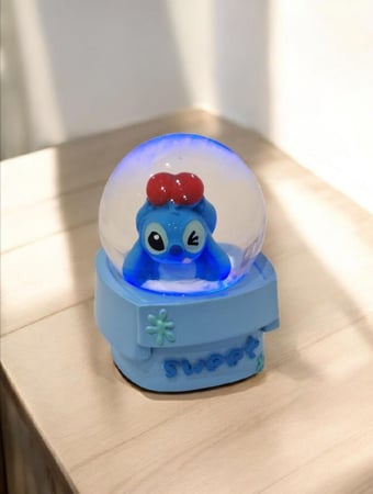 بلورة ستيتش مضيئة من الزجاج الكريستالي