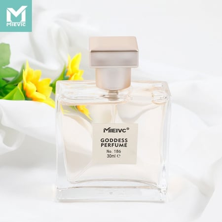 عطر جوديس اصفر