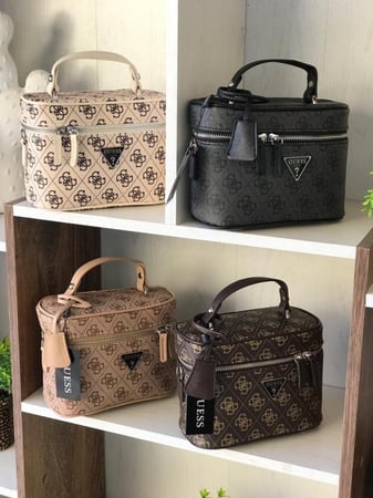 حقيبة ميك اب