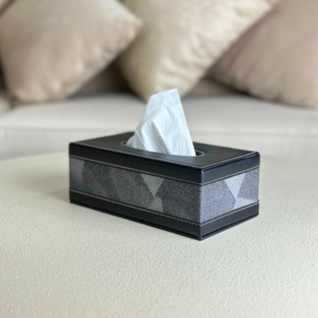 علبة مناديل فاخرة