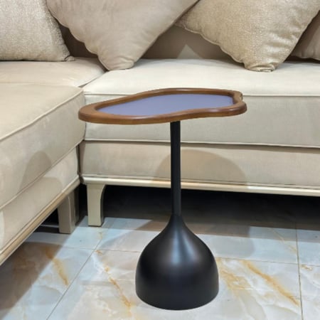 طاولة خدمة مميزة