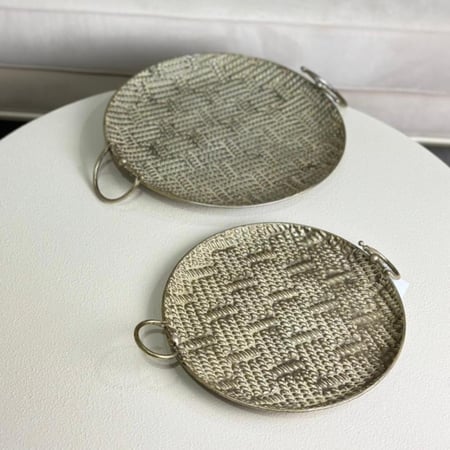 صينية تقديم معدن