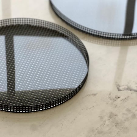 صينية تقديم بلون اسود بطبقة اكريلك