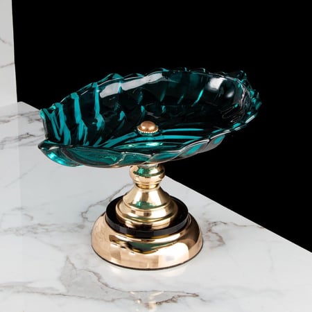 تقديمة زجاجيه انيقه