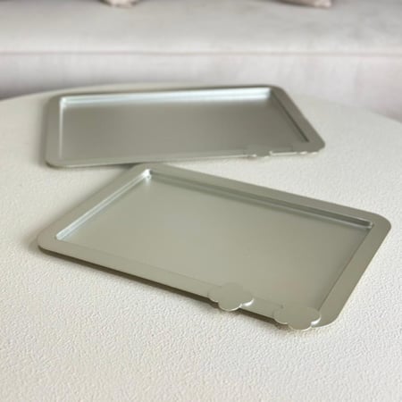 صينية تقديم معدن