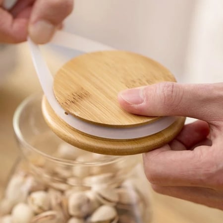 علبة تخزين زجاج