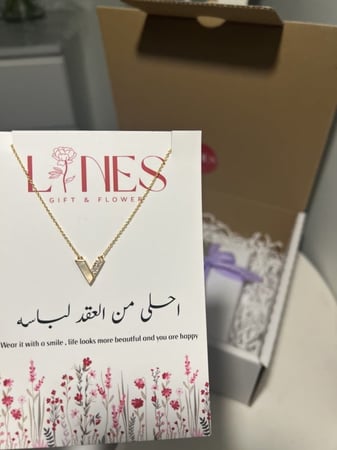 السلسلة الاكثر طلبا فضي
