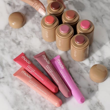 بلشر + قلوس رود - Rhode Blusher + Lip Gloss