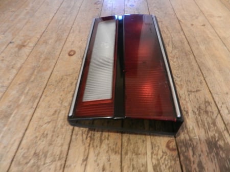 اصطب شنطة يمين رولز رويس- بنتلي 1980-1997 مستعمل