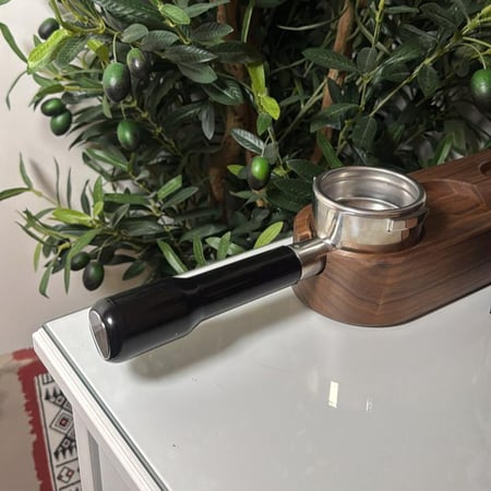 مقبض طويل بورتافلتر | بلاستيك صلب اسود