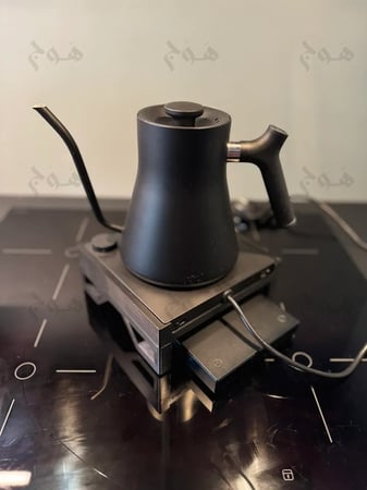 قاعدة غلاية فيلو كلاسيكية Fellow kettle