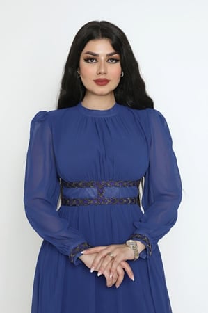 فستان سهرة شيفون مزين بالكريستال