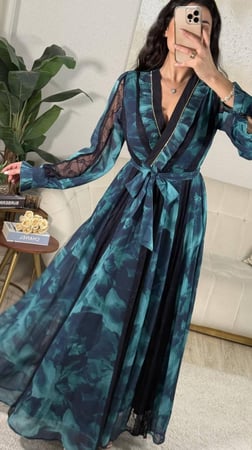 فستان طويل نسائي راقي