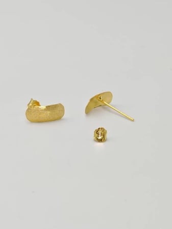 Earring 18K Gold - حلق ذهب عيار 18