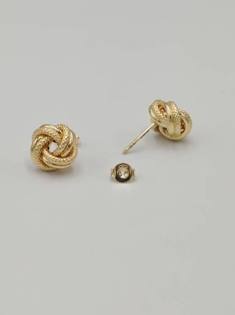 Earring 18K Gold - حلق عيار 18