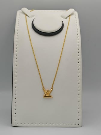 Necklace 18k Gold - عقد عيار 18