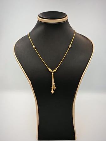 عقد ذهب عيار 22