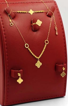 طقم ذهب عيار 21 - 21K Gold set