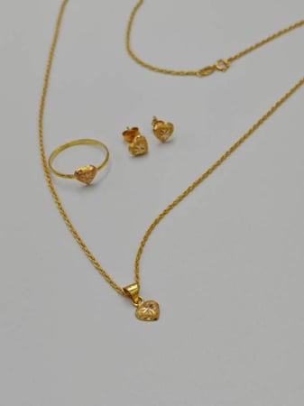 Set 18k Gold - عقد ذهب عيار 18