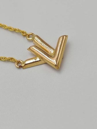 Necklace 18k Gold - عقد عيار 18